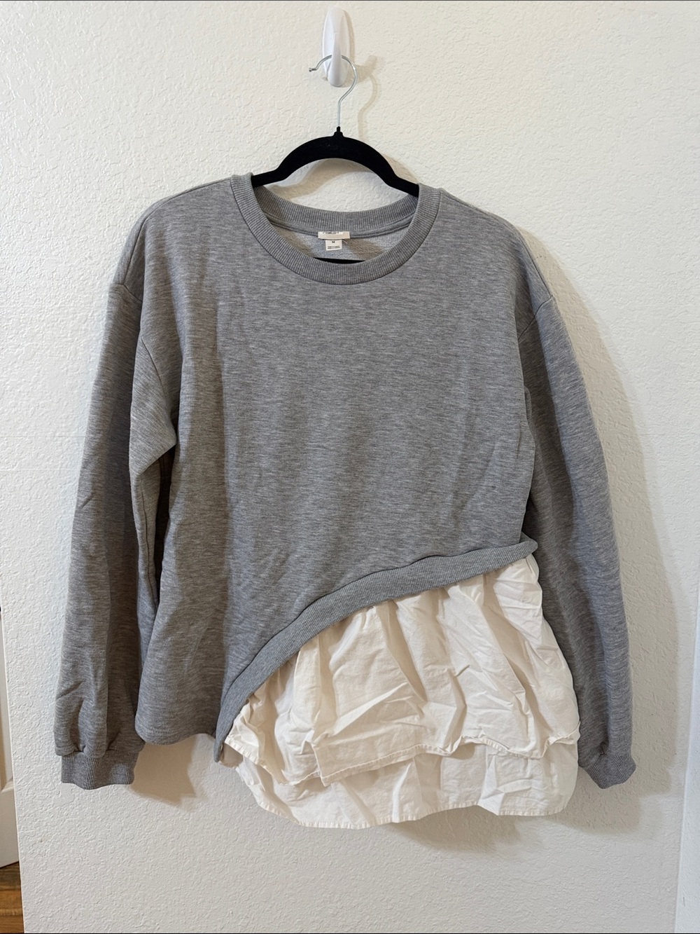 Maeve Gray Sweatshirt with White Ruffle Hem